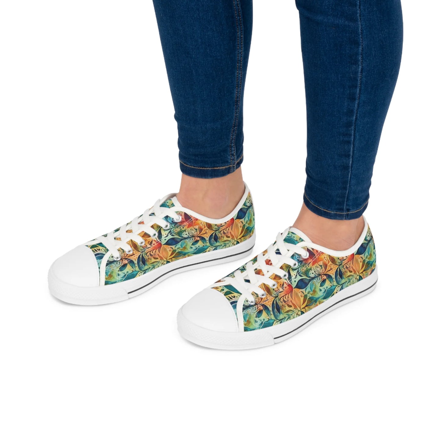 Mysterious Summer Boho Ornament Low Top Sneakers