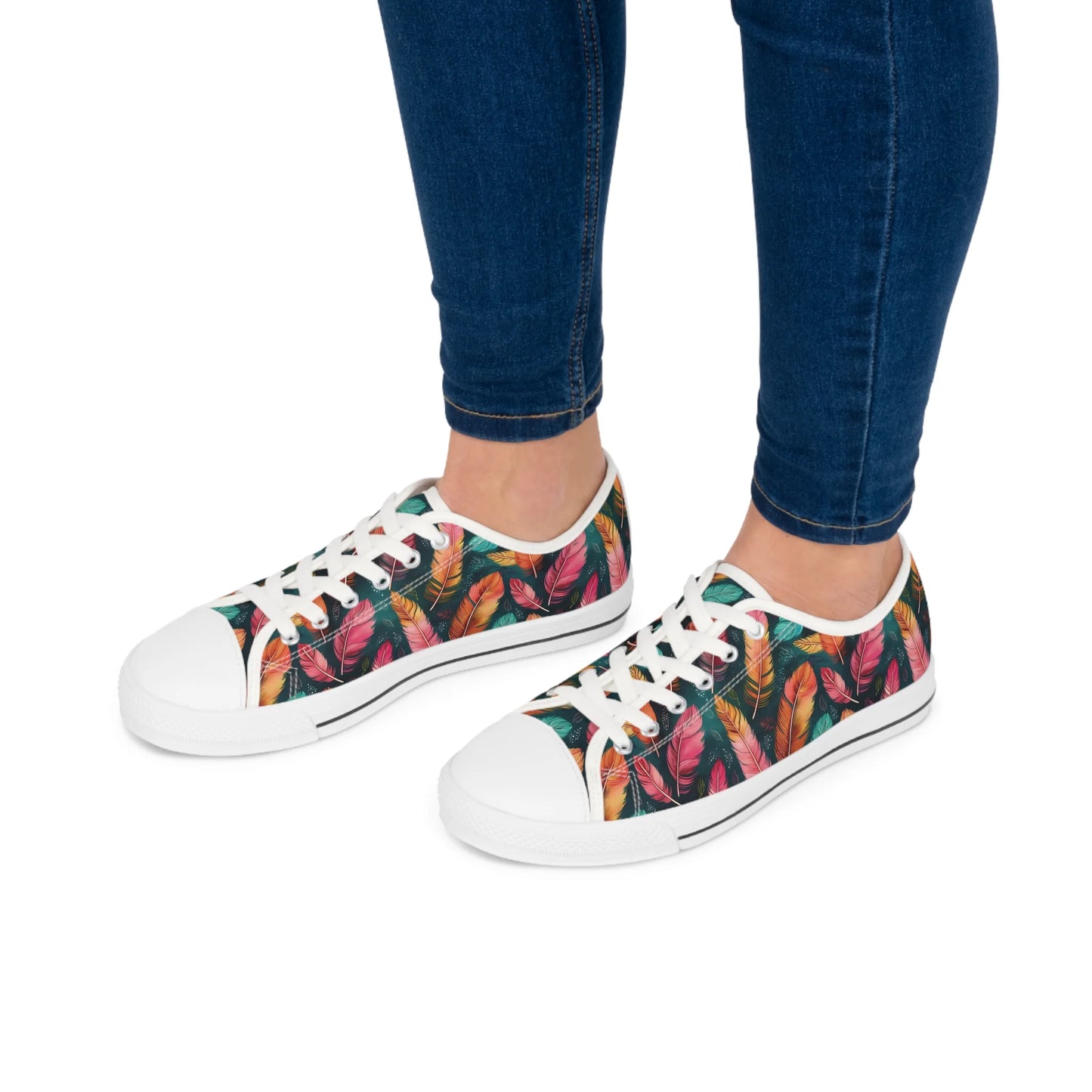 Wonderful Feathers Low Top Sneakers