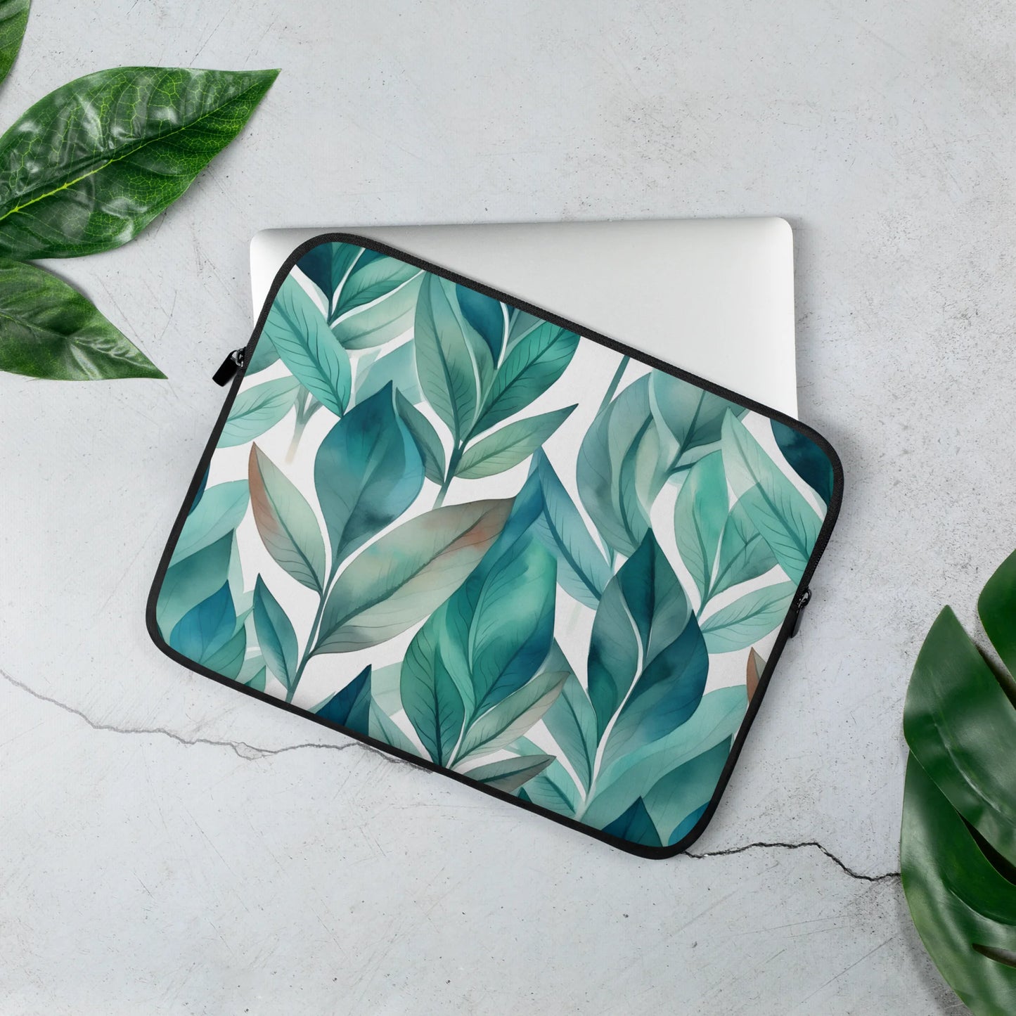 Leafy Chic Laptop Sleeve