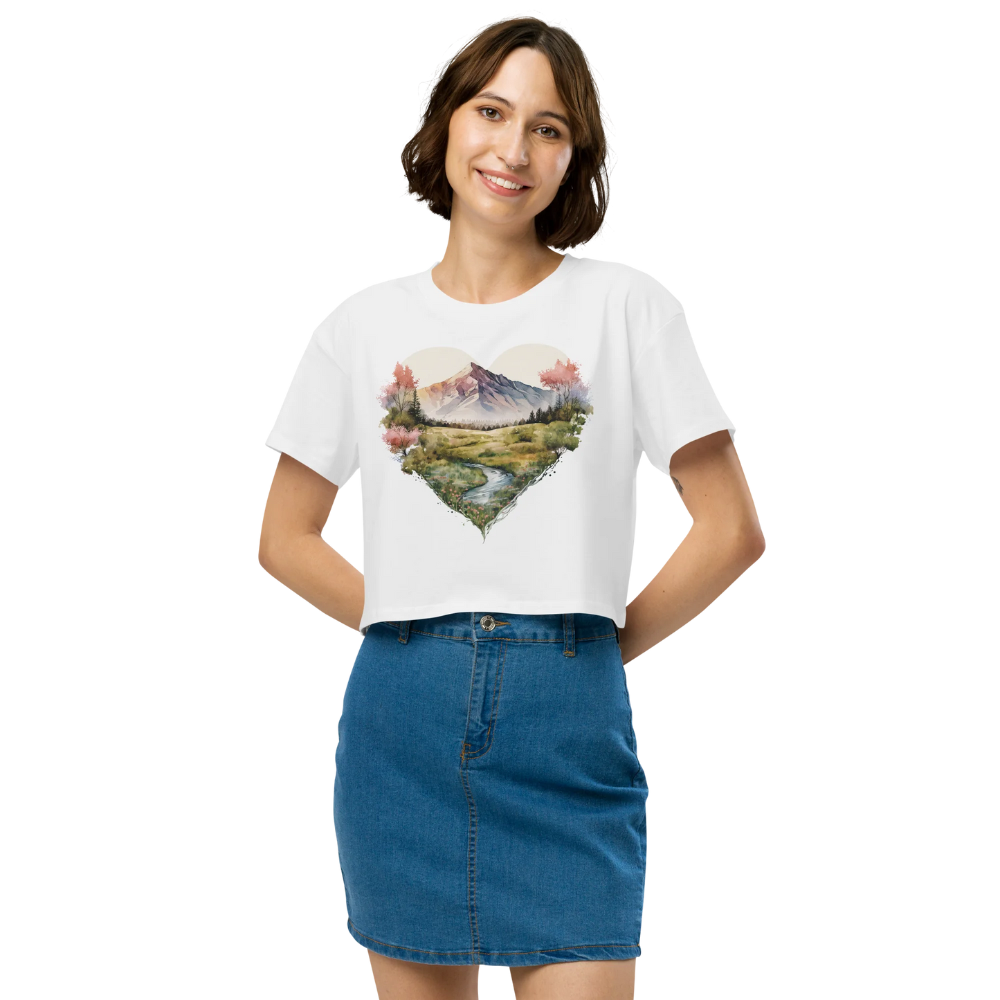 "Deepening the Love for Forest Treasures" Crop Top T-shirt